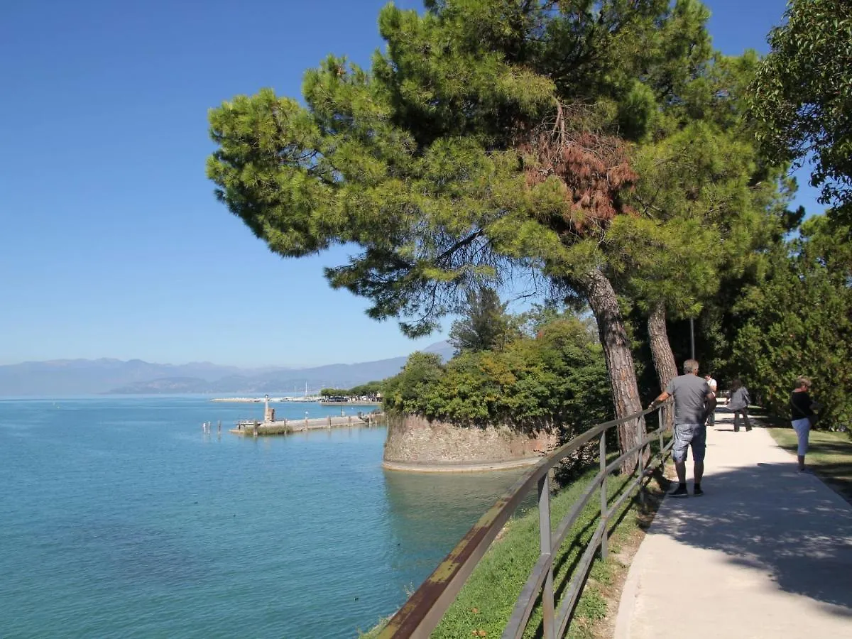 Appartamento Locazione Turistica Rondinelli Pozzolengo 0*,  Italia